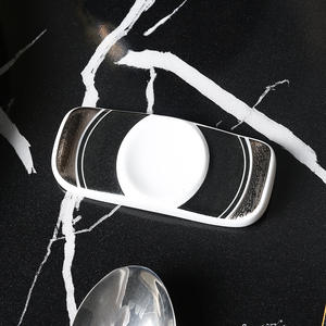 Vajilla de Porcelana de Lujo Blanca y Negra, Sostenible, Apta para Microondas y Lavavajillas, para Restaurantes Nórdicos y Presentaciones - Product Image 4