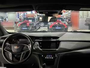 सेकेंड हैंड लक्जरी सुव कैडलैक xt5 2022 मॉडल स्वचालित चमड़े की सीट सनरूफ - Product Image 2