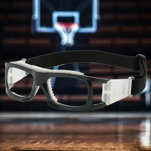Gafas protectoras deportivas para baloncesto, fútbol, bádminton, lentes planas antideslizantes, protección ocular para niños al aire libre - Product Image 1