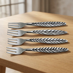 Ensemble de 4 fourchettes jetables modernes en acier inoxydable, manche à motif feuille, poli à la main, argenté, pour la rentrée scolaire - Product Image 1