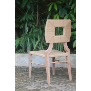 La silla de comedor Havana presenta madera de teca duradera y elegante ratán sintético, con un encantador acabado en color blanquecino. - Product Image 5