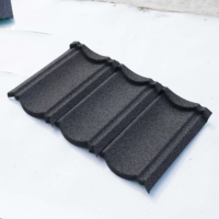 Tuile de toiture métallique moderne, ignifuge, résistante à la chaleur et à la corrosion de l'eau salée, de haute qualité, avec revêtement en pierre, pour usage en temple et entrepôt