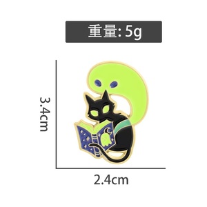Pin Luminoso de Aleación de Zinc con Acabado en Níquel Negro para Halloween, Diseño de Esqueleto, Regalo Creativo - Product Image 5