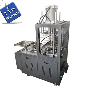 Machine semi-automatique CTS360 pour la fabrication de doublures en papier sulfurisé jetables pour friteuses à air chaud et fours hollandais coréens - Product Image 1