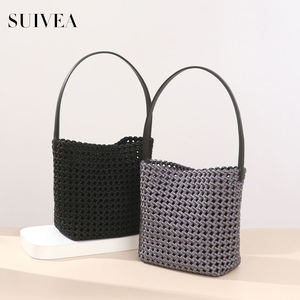 2024 nouveau Premium sentiment Satin grande capacité tissé sac couleur Pure Simple noir mode épaule aisselle fourre-tout seau sac - Product Image 5