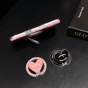 Soporte Magnético de Lujo para Teléfono con Diseño de Corazón, de Plástico ABS, con Logotipo Doble C de Camelia, Rotación de 360 Grados, Agarre para Dedos, Base de Epoxi - Product Image 1