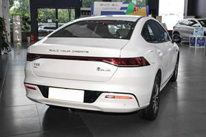 2024 Hybrid Car Byd Qin Plus Dm-I Honor Edition Car Plug-In Hybrid Luxury Byd Electric Car - Product Image 6