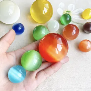 Sfera di cristallo di quarzo al quarzo con Chakra arcobaleno bellissimo Chakra all'ingrosso