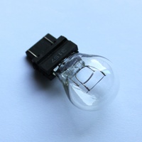 Ampoules automobiles de remplacement fiables et de qualité supérieure, type 3157, culot en coin, 12V, pour feux de freinage, clignotants et feux arrière, P27/7W