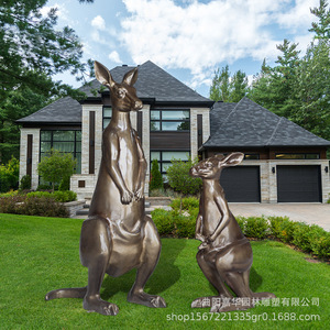 Sculpture de kangourou en fibre de verre style cuivre, décoration de jardin extérieur, figurine animale à poser au sol - Product Image 4