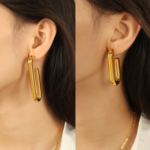 ต่างหูรูปตัวยู ชุบทอง 18K สแตนเลสสตีล สำหรับผู้หญิง เครื่องประดับสำหรับงานปาร์ตี้ - Product Image 4