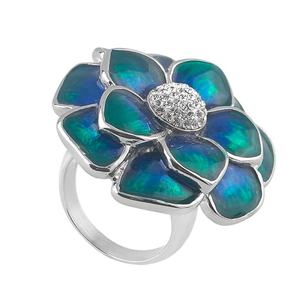 Bague en résine plaquée acier pour femme, bijoux de luxe personnalisés OEM en acier inoxydable avec zircon coloré - Product Image 5