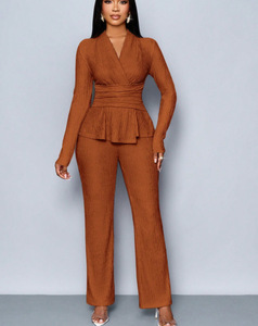 Vente en gros de costumes pour femmes en deux pièces, couleur unie, manches longues, pantalon, mode - Product Image 3
