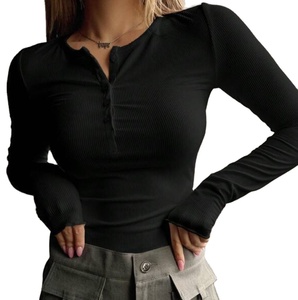 Europe et États-Unis matériau côtelé demi-bouton <span class=keywords><strong>chaud</strong></span> épice sexy mince à l'extérieur pour porter des vêtements pour femmes <span class=keywords><strong>t</strong></span>-<span class=keywords><strong>shirt</strong></span> à manches longues - Product Image 3