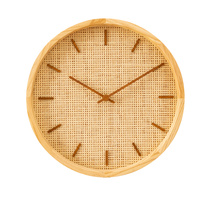 Jam dinding kayu bulat 3D dengan bingkai rotan, tanpa suara, berangka kayu.