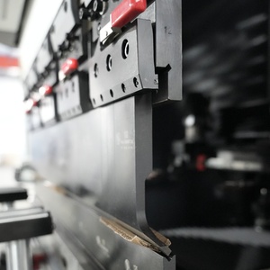 Presse plieuse CNC 20T pour tôles en acier au carbone, nouveau produit 2020, avec servomoteur 60 <span class=keywords><strong>Longbo</strong></span> 1000 - Product Image 3