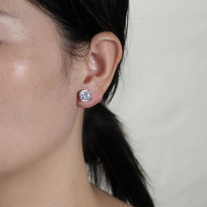 रिन्टिन सी 414 क्लासिक जिरकोनिया स्क्रू बैक इयररिंग्स लक्जरी गहने 925 पुरुषों के लिए स्टर्लिंग चांदी घन ज़िरकोनिया कान स्टड - Product Image 5