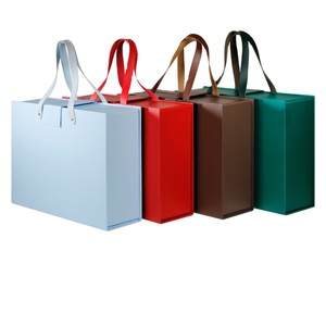 Grande boîte cadeau magnétique de couleur personnalisée boîte cadeau portable pour serviette de mariage boîte d'emballage de cadeau à main pour demoiselle d'honneur - Product Image 1