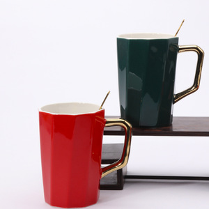 Ceramic <b>Mug</b> With Gold Handle Red And Green Solid Color Wedding Gift Set High Temperature Resistant - Product Image 1