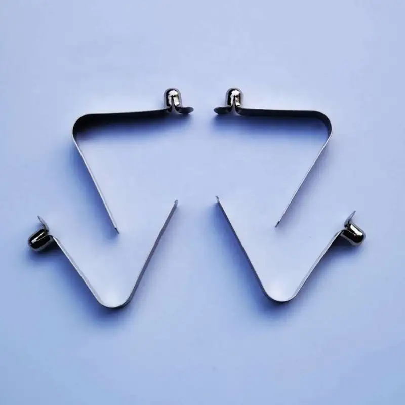 Fabriek Aangepaste Metalen Stempelen Drukknop Vlag Plug Pin V-Vorm Veer Clip