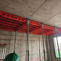 Plate-forme de poutre de cage d'ascenseur et de mur de noyau durable réglable Lianggong pour le coulage du béton de la cage d'as
