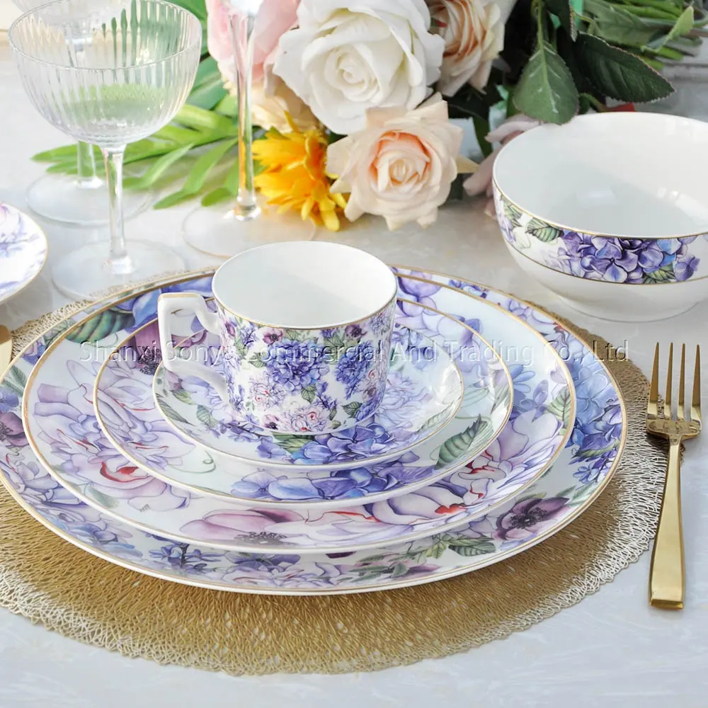 Wholesale factory purple flower ceramic dinnerware plate set with gold rim dinner set for wedding fiesta party hotel restaurant