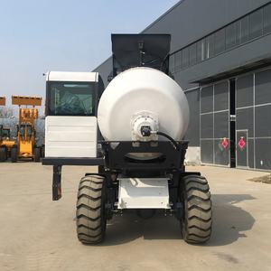 Vendi la funzione di disinstallazione rapida del camion della betoniera autocaricante del secchio di grande capacità della betoniera autocaricante - Product Image 6