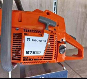 Professional HUSQ272/272XP 72cc Gasoline 20/24in Bar Chainsaw Heavy Duty Two Stroke Petrol Chainsaw for Cutting Wood - Product Image 4