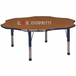 طاولة خشبية قابلة للتعديل لغرفة الحضانة في مدرسة الأطفال طاولة دراسة للعب - Product Image 4