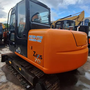 Miniexcavadora Hitachi ZX70 de alto rendimiento Máquina de construcción de ingeniería de pista de 7 toneladas a la venta - Product Image 1