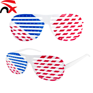 Lunettes de fête du 4 juillet américain très populaires – Ornements en plastique pour adultes et enfants, idéales pour la décoration de vos événements. - Product Image 2