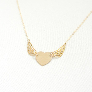 Collana <span class=keywords><strong>con</strong></span> Ciondolo a Cuore Ali d'Angelo Traforato Placcato Oro 18K, in Acciaio Inossidabile, Personalizzabile <span class=keywords><strong>con</strong></span> <span class=keywords><strong>Nome</strong></span> Inciso, Regalo all'Ingrosso - Product Image 6