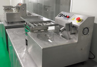 Machine à tempérer le chocolat au lait automatique MM08 largement utilisée, bon marché et en parfait état