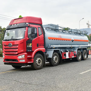 Factory Direct 19 Party Liberation 8x4 Transmisión manual Camión cisterna corrosivo Nueva condición para precio preferido químico - Product Image 4