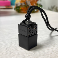 Diffuseur d'air pour voiture suspendu carré noir de 8 ml, flacons de parfum en verre vides, flacon pendentif pour huiles essentielles et parfums