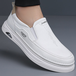 Mocassins blancs pour hommes à enfiler, bout rond, doublure en maille respirante, semelle en caoutchouc, chaussures décontractées d'automne - Product Image 1