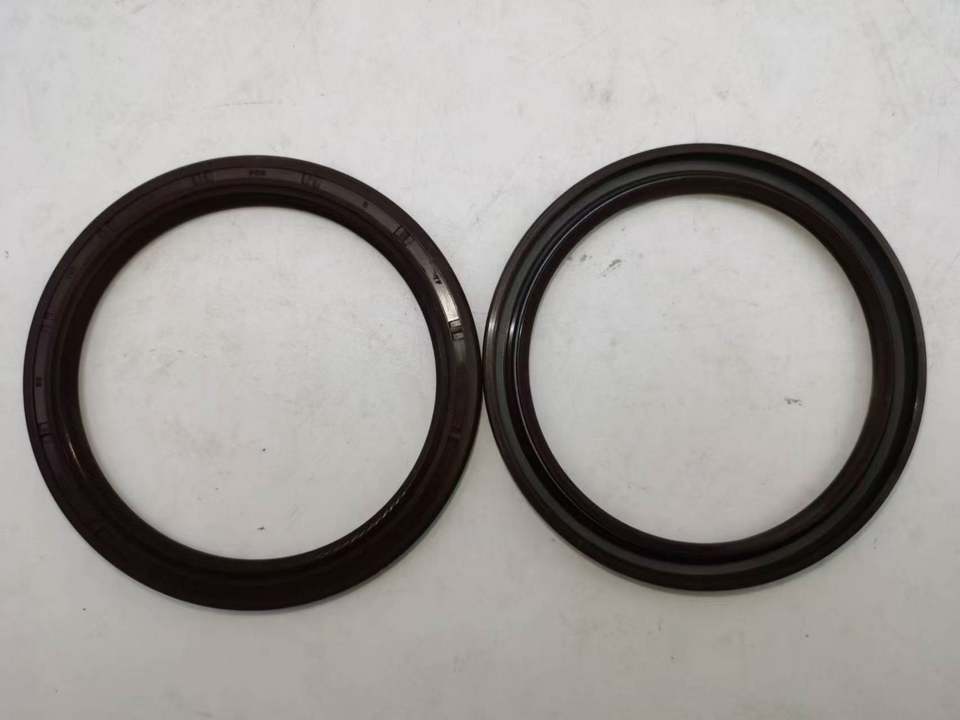 High Quality Crankshaft Oil Seal 21443-2G000 for Hyundai K-IA