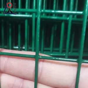 Pvc coated welded wire mesh vinyl coated mesh wire stainless steel welded wire mesh for sale