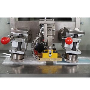 De alta capacidad Médico Quirúrgico desechable/N95 máscara máquina de embalaje para la <span class=keywords><strong>prevenci</strong></span>ón de Virus - Product Image 6