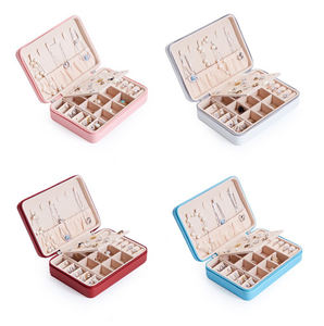 Boîte à bijoux de voyage rectangulaire en cuir PU de luxe avec logo personnalisé, étui de rangement pour bagues et colliers, emballage avec miroir - Product Image 4