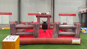Toro Mecánico, Atracción Comercial <span class=keywords><strong>de</strong></span> Diversión, Juego Inflable para Exteriores para Alquiler en Eventos y Fiestas, Brincolín Inflable - Product Image 5
