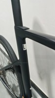 Carbon-Rennrad Leichtgewichtiger Luftfahrtrahmen Premium-Gangschaltung Scheibenbremse Großhandel Pendler-Fahrrad