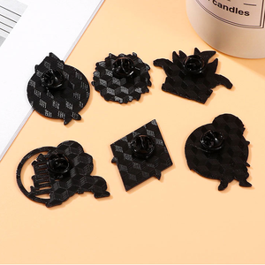 Bán Buôn Kim Loại Pins Phim Hoạt Hình Huy Hiệu Trò Chơi Cổ Điển Hình Đường Phố Máy Bay Chiến Đấu Pin Tùy Chỉnh Khảm Men Pin - Product Image 6