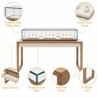 Vitrine de présentation de bijoux en verre et acier inoxydable avec éclairage LED, solutions écologiques complètes pour l'aménagement de magasins et salles d'exposition