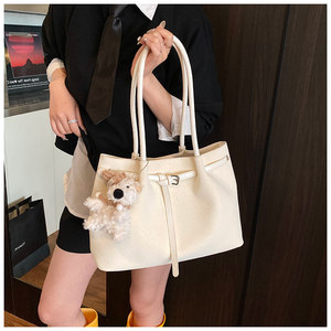 Sac polyvalent minimaliste texturé en PU de haute qualité style coréen pour femme, nouvelle collection Printemps 2026, design de niche, sac à bandoulière double - Product Image 2