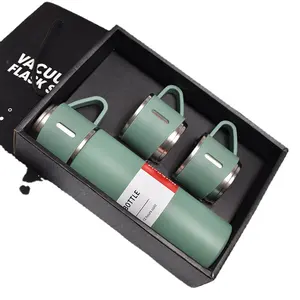 Tasse en acier portable d'usine Wanyueji avec trois couvercles ensemble de bouteilles d'eau sous vide bouteille d'eau avec poignée