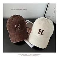 Casquette de baseball personnalisée 6 panneaux en velours côtelé courbée à la mode lettre broderie chapeau pour hommes femmes automne hiver Beige rose marron noir
