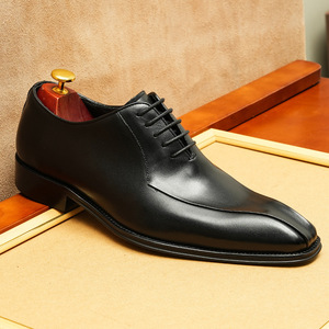 รองเท้าหนังแท้ผู้ชาย DSYX ระบายอากาศได้ดี ทันสมัย สวมใส่สบาย น้ำหนักเบา เหมาะสำหรับธุรกิจ งานทางการ ลำลอง ใส่เที่ยวข้างนอก กันลื่น - Product Image 1