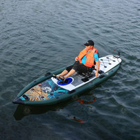 Kayak de pêche gonflable à entraînement par pédale 1 personne personnalisé commercial avec siège mobile et pompe à main et pagaie et sac Oxford pour adultes