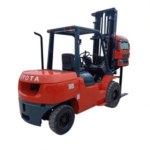 Good Condition Toyota <b>Forklift</b> 5ton Mini <b>Forklift</b> Truck Used Diesel <b>Forklift</b> 7FD50 5Tons with Original Japanese Engine - Product Image 1